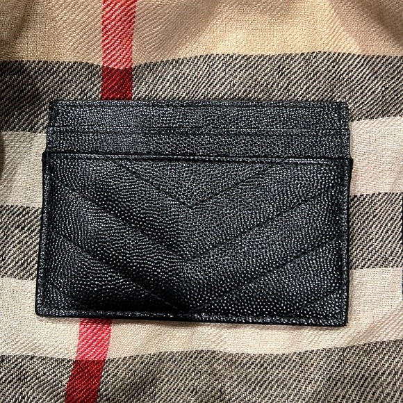 YVES SAINT LAURENT CAVIAR LEATHER BLACK CARD HOLDER WITH BLACK METAL YSL LOGO - Picture 3 of 6